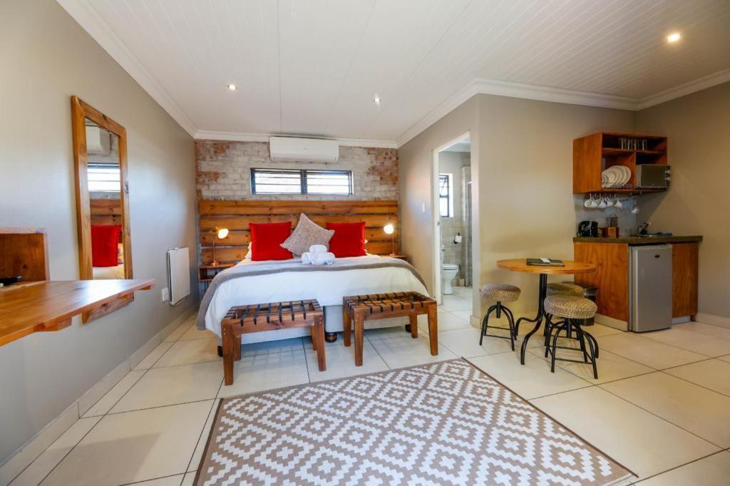 Touching Senses Garden Cottages Bloemfontein Ngoại thất bức ảnh