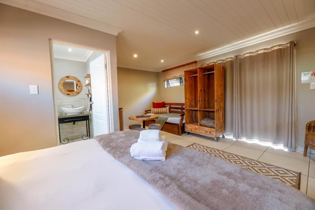 Touching Senses Garden Cottages Bloemfontein Ngoại thất bức ảnh