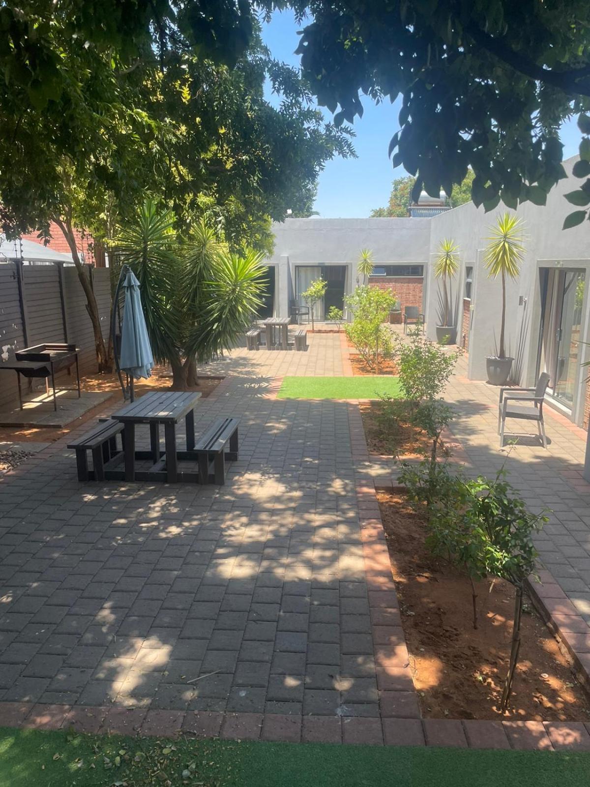 Touching Senses Garden Cottages Bloemfontein Ngoại thất bức ảnh