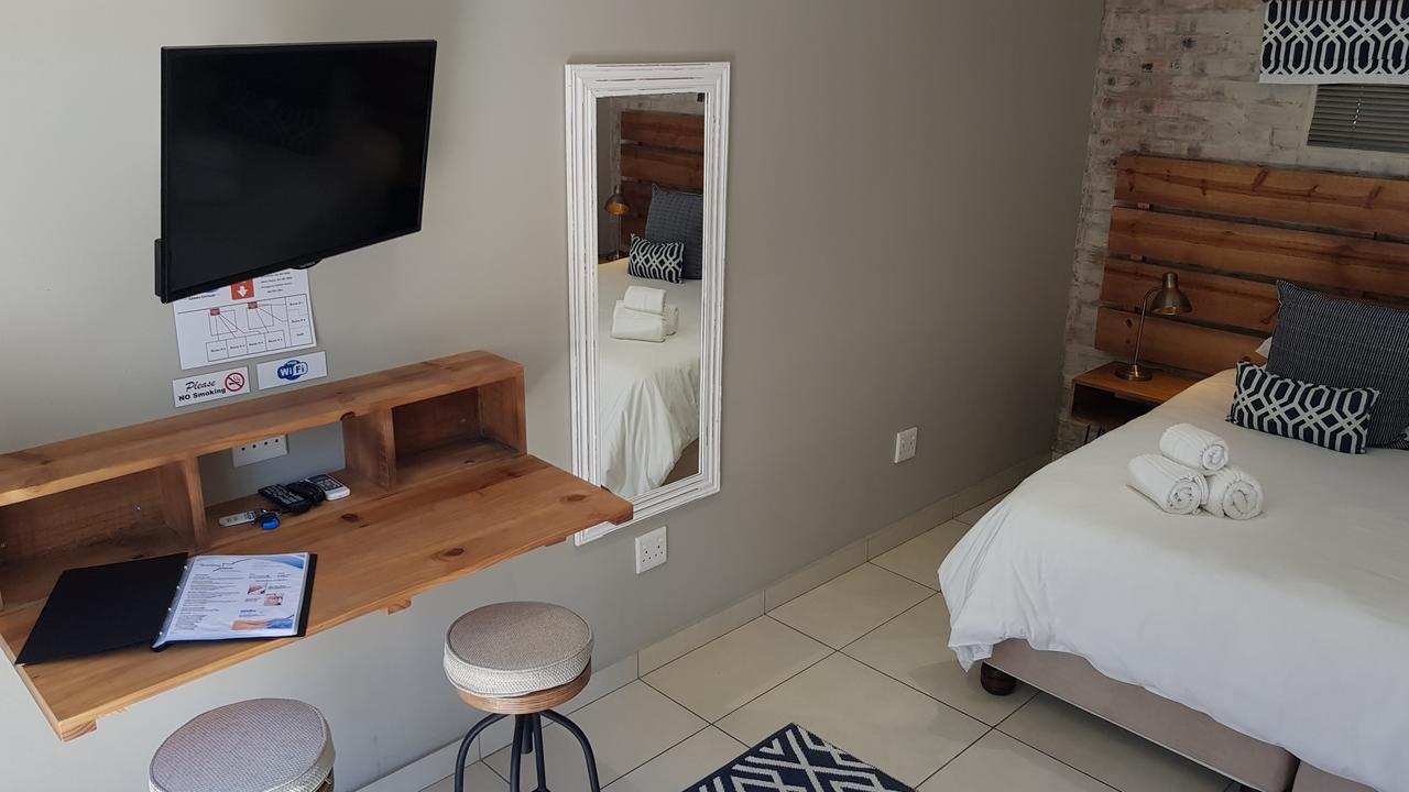 Touching Senses Garden Cottages Bloemfontein Ngoại thất bức ảnh