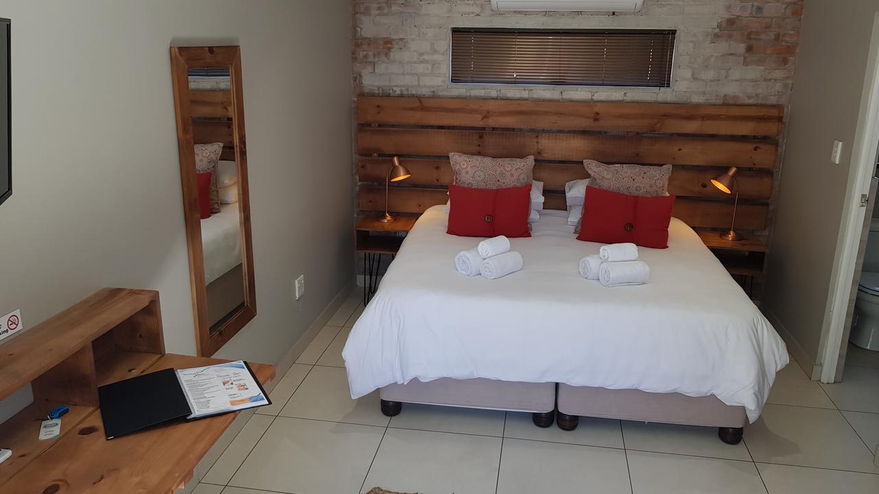 Touching Senses Garden Cottages Bloemfontein Ngoại thất bức ảnh